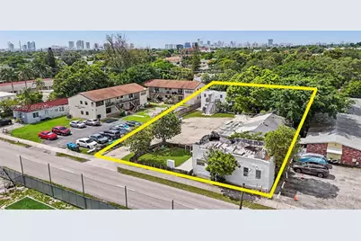 2306 Van Buren St, Hollywood, FL 33020 - Photo 13