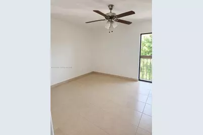 1705 W 58th St #B-27, Hialeah, FL 33012 - Photo 15