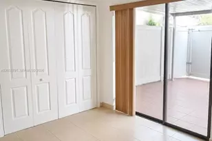 1705 W 58th St, Hialeah, FL 33012 - Photo 7