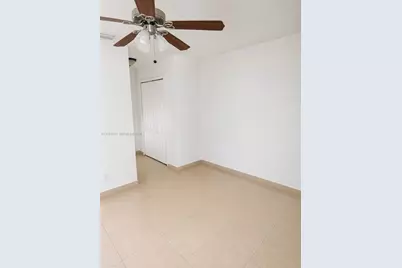 1705 W 58th St #B-27, Hialeah, FL 33012 - Photo 13