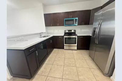 1415 NW 34th Way #1415, Lauderhill, FL 33311 - Photo 5