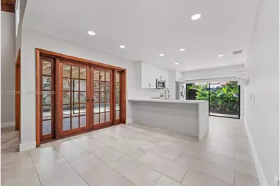 10932 SW 135th Ct Cir, Miami, FL 33186 - Photo 11