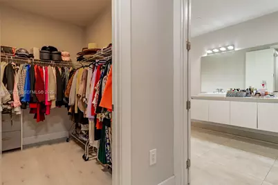 10043 NW 75th Ter, Doral, FL 33178 - Photo 37