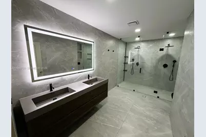 10950 SW 40th Ct, Davie, FL 33328 - Photo 15