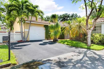 1377 Garden Rd #1377, Weston, FL 33326 - Photo 31
