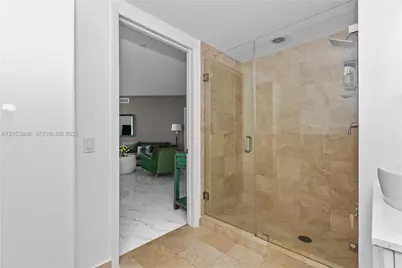 350 S Miami Ave #2102, Miami, FL 33130 - Photo 17