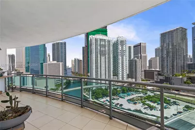 350 S Miami Ave #2102, Miami, FL 33130 - Photo 29