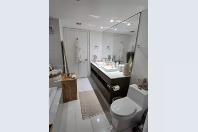 1100 S Miami Ave #602, Miami, FL 33130 - Photo 21