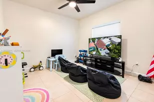 10873 NW 71st St, Doral, FL 33178 - Photo 21
