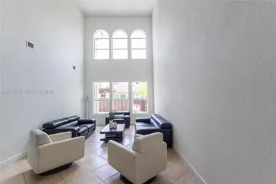 10873 NW 71st St, Doral, FL 33178 - Photo 11