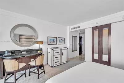 4391 Collins Ave #1706, Miami Beach, FL 33140 - Photo 15