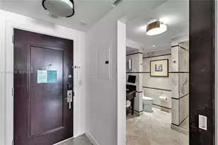 4391 Collins Ave, Miami Beach, FL 33140 - Photo 23