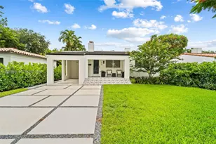 829 Granada Groves Ct, Coral Gables, FL 33134 - Photo 1