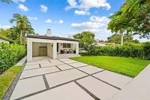 829 Granada Groves Ct, Coral Gables, FL 33134 - Photo 1