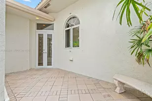 343 Merlin Way, Plantation, FL 33324 - Photo 47