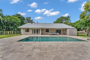 11501 SW 3rd St, Plantation, FL 33325 - Photo 7