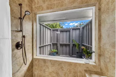 11501 SW 3rd St, Plantation, FL 33325 - Photo 29