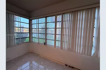 2800 NE 203rd St #A3, Aventura, FL 33180 - Photo 5