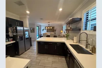 116 NE 24th Ter, Homestead, FL 33033 - Photo 17