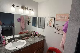 1315 Hampton Blvd, North Lauderdale, FL 33068 - Photo 19