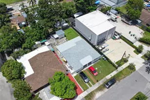 7151 SW 42nd St, Miami, FL 33155 - Photo 1