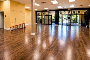 2215 W Hillsboro Blvd, Deerfield Beach, FL 33442 - Photo 1