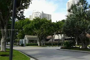 808 Brickell Key Dr, Miami, FL 33131 - Photo 13