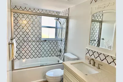619 NE 14th Ave #301, Hallandale Beach, FL 33009 - Photo 9