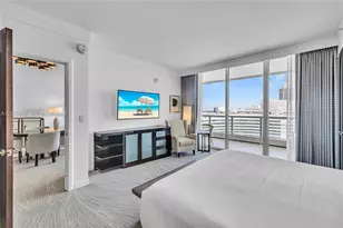 4391 Collins Ave, Miami Beach, FL 33140 - Photo 21