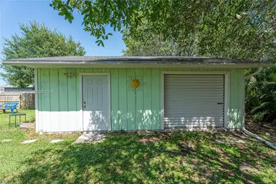 618 SW Ray Ave, Port Saint Lucie, FL 34983 - Photo 33