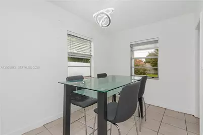 681 NE 1st Pl, Hialeah, FL 33010 - Photo 7