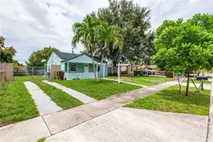 681 NE 1st Pl, Hialeah, FL 33010 - Photo 1