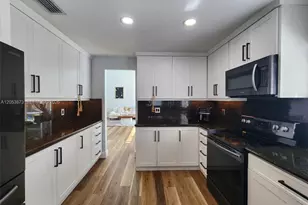 594 Spinnaker, Weston, FL 33326 - Photo 17