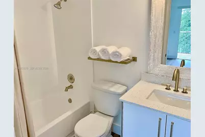 101 SW 132nd Way #413J, Pembroke Pines, FL 33027 - Photo 17