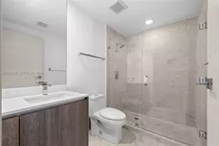801 S Miami Ave, Miami, FL 33130 - Photo 17