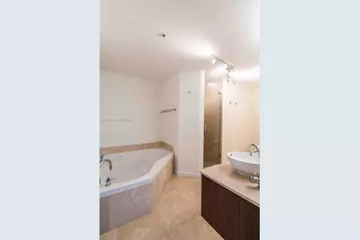 300 Majorca Ave #PH-403, Coral Gables, FL 33134 - Photo 17