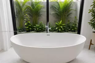 19035 E E St Andrews Dr, Hialeah, FL 33015 - Photo 31