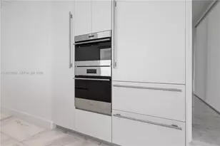 700 NE 26th Terrace, Miami, FL 33137 - Photo 9