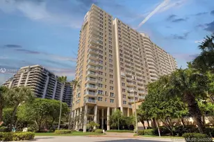 770 Claughton Island Dr, Miami, FL 33131 - Photo 17