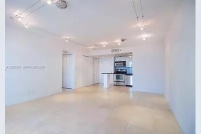 770 Claughton Island Dr #1008, Miami, FL 33131 - Photo 3