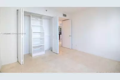 770 Claughton Island Dr #1008, Miami, FL 33131 - Photo 9
