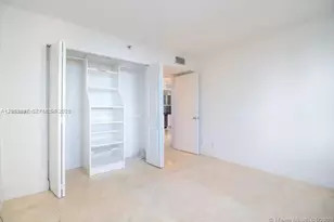770 Claughton Island Dr, Miami, FL 33131 - Photo 9