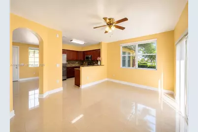 1485 NE 33rd Rd #111-1, Homestead, FL 33033 - Photo 3