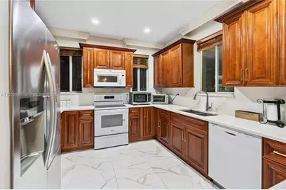 20623 NW 11th Ave, Miami Gardens, FL 33169 - Photo 13
