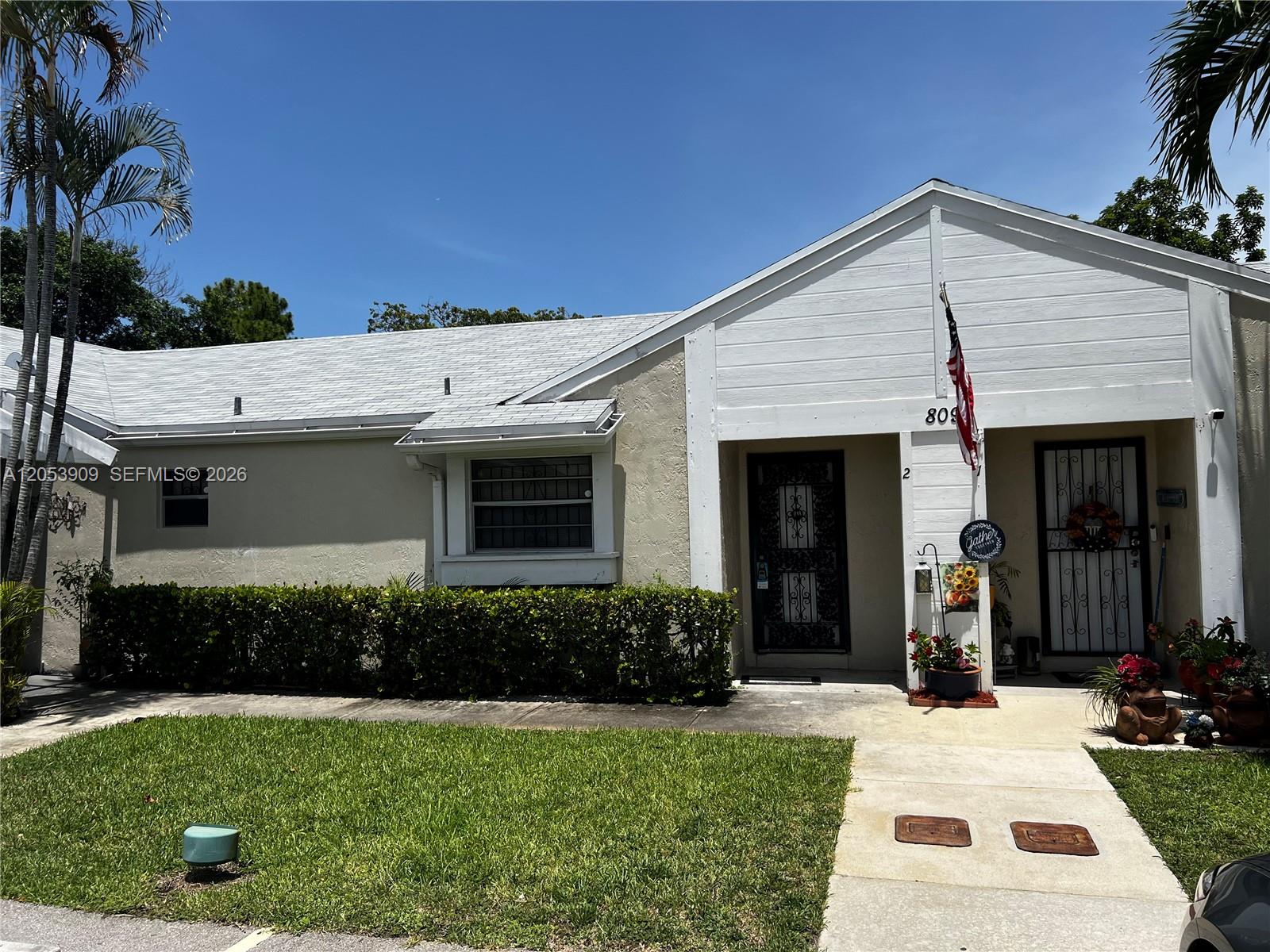 809 NE 214th Ln #2 - 809 NE 214th Ln #2, Miami, FL 33179 Luxury Property | Jose Angel Pina