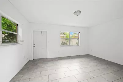 1429 NE 118th Ter, Miami, FL 33161 - Photo 3