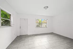 1429 NE 118th Terrace, Miami, FL 33161 - Photo 3