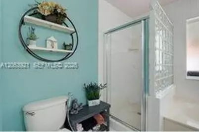 15431 SW 177th Ter, Miami, FL 33187 - Photo 41