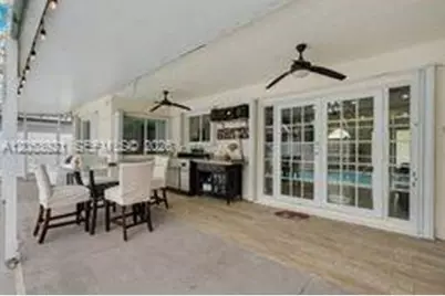 15431 SW 177th Ter, Miami, FL 33187 - Photo 23