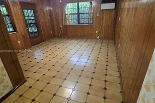 8920 SW 20th St, Miami, FL 33165 - Photo 11